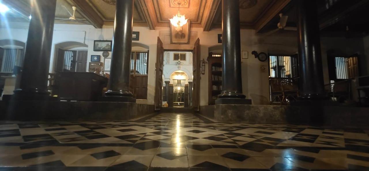 Chettinadu Mansion - An Authentic Heritage Palace Kānādukāttān Kültér fotó