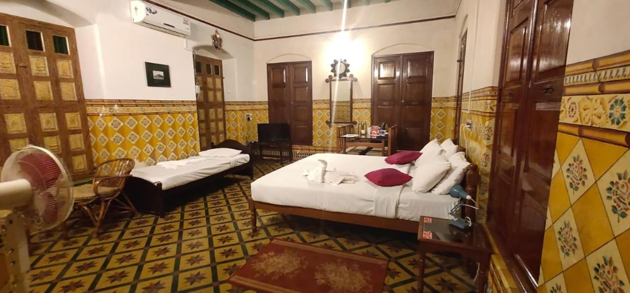Chettinadu Mansion - An Authentic Heritage Palace Kānādukāttān Kültér fotó