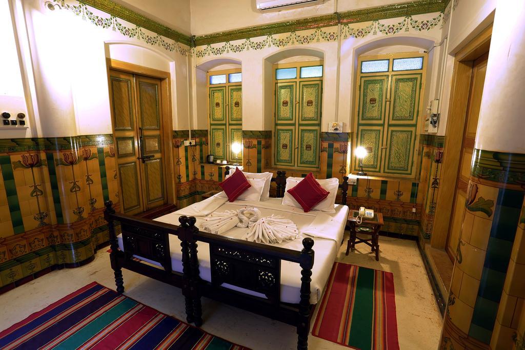 Chettinadu Mansion - An Authentic Heritage Palace Kānādukāttān Kültér fotó